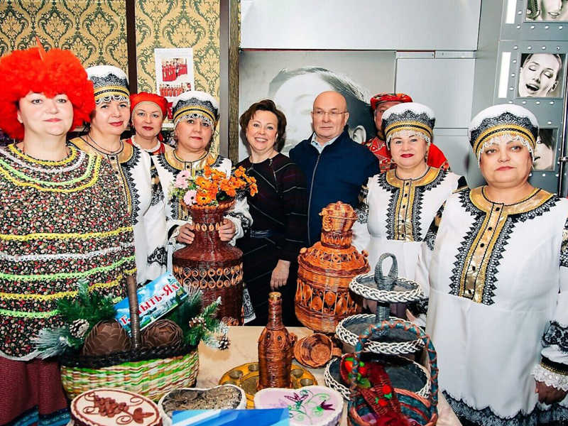 «Серебряный» возраст в почете.