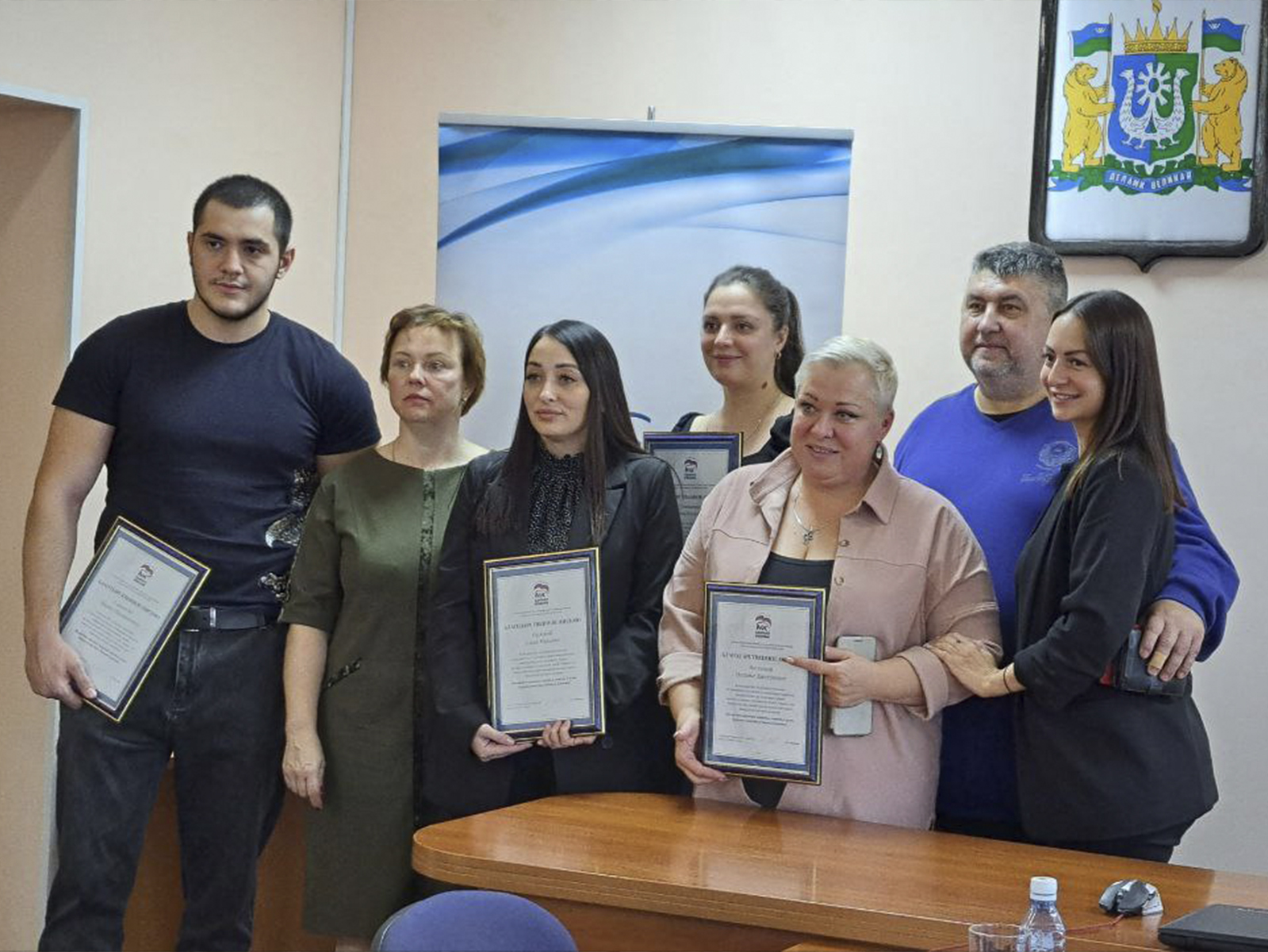 В рамках социального проекта.