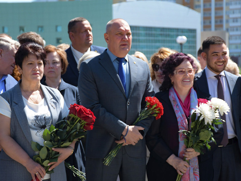 Принцип честности и ответственности перед обществом.