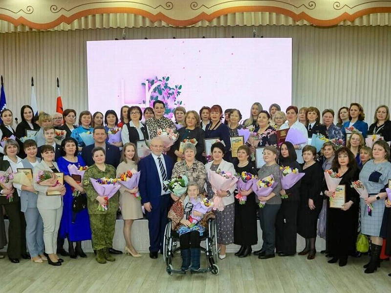 Помощь каждому, кто в этом нуждается.