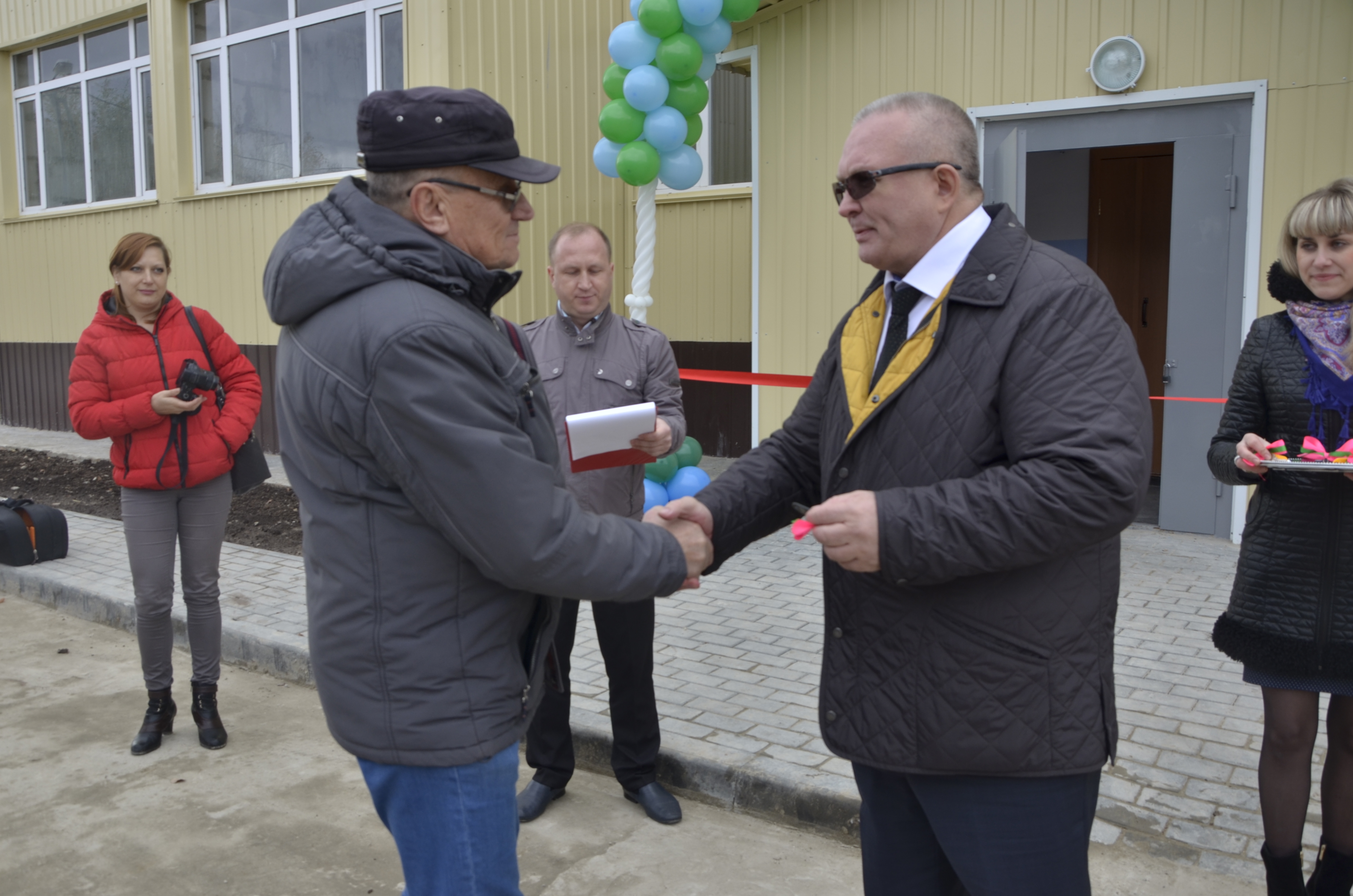 Сдача в эксплуатацию нового жилого дома в Пойковском 18.09.2015.