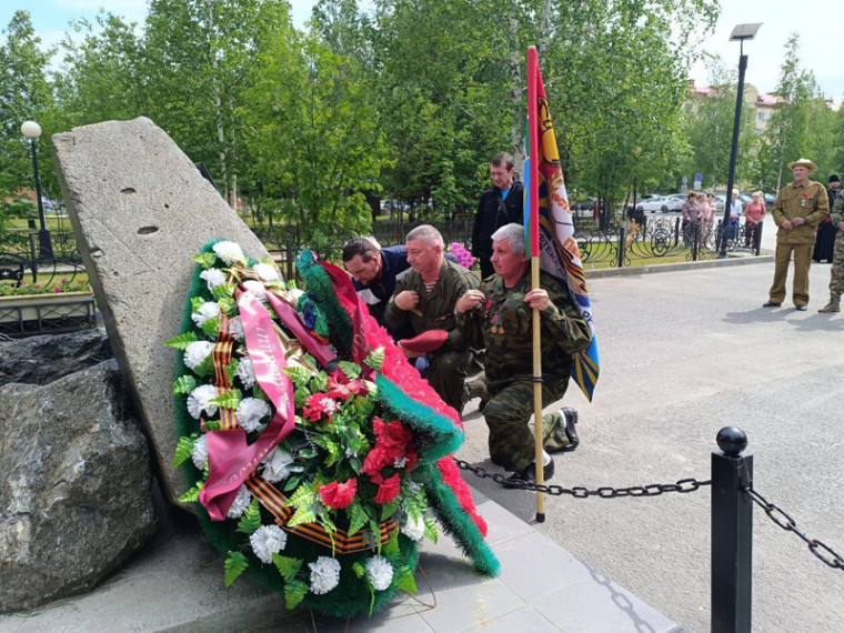 Преклоняемся перед вашими подвигами!. Преклоняемся перед вашими подвигами!.